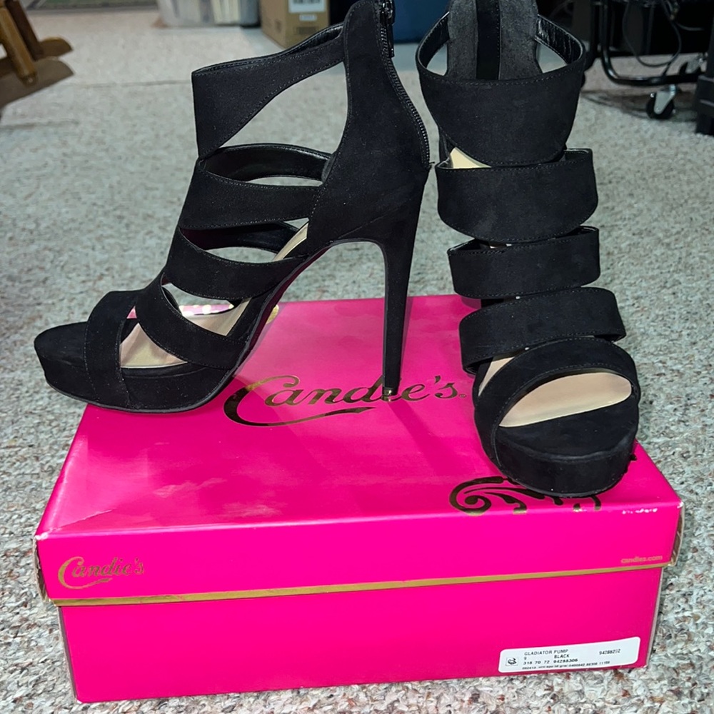 Candie’s Gladiator Pump- 5 in heels